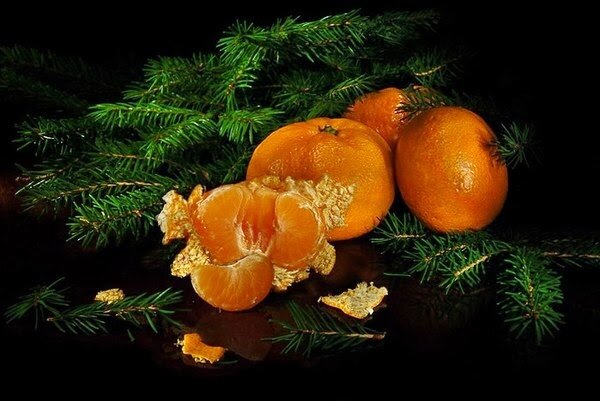 КалейдоскопЪ Праздников: Новый год, мандарин мне в рот...