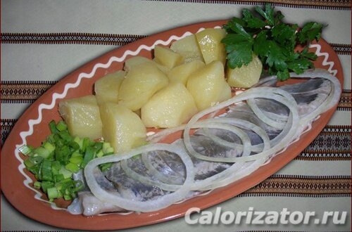 Картошка с селедкой - калорийность, состав, описание - Calorizator.ru