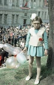 Львов 1 мая 1968 года: раскрыта тайна самого известного фото Первомая |  OBOZ.UA