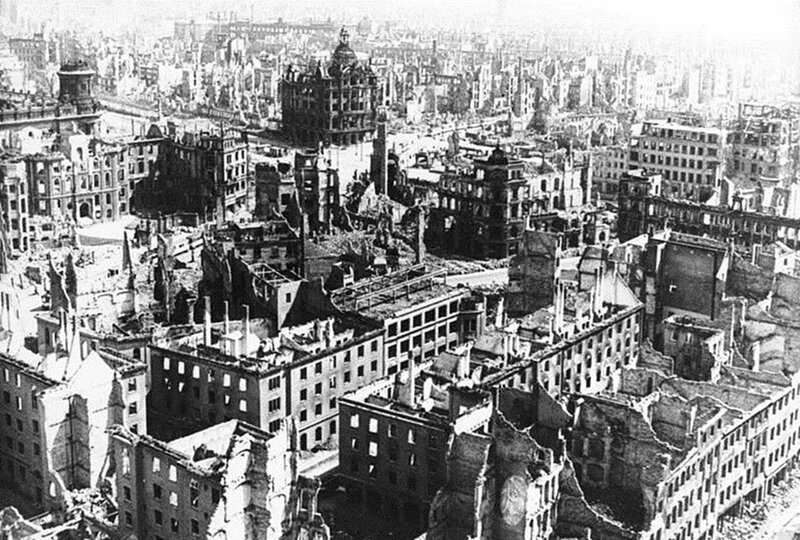 The ruins of Dresden, 1945 2