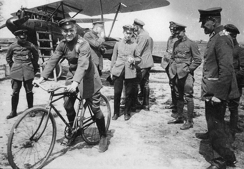 von-richthofen_bicycle