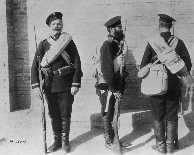 RUSSIANTROOPSFOLDER10010