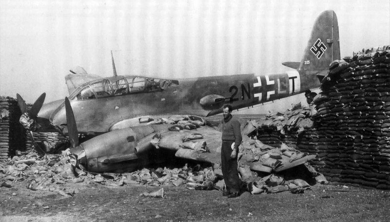 12 messerschmitt me 210 crash landed sandbox mediterrania luftwaffe plane aircraft 2.jpg