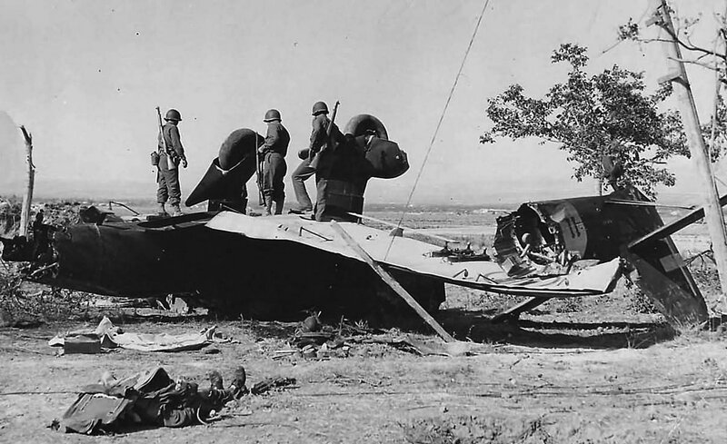 Downed_Italian_Ju87_Stuka_in_Sicily_1943.jpg