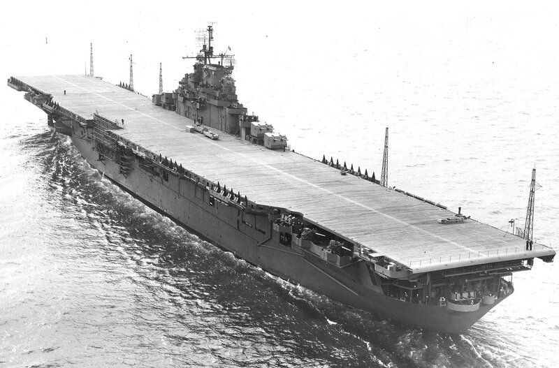 USS-CV-10-Yorktown-04.1943-as-built.jpg