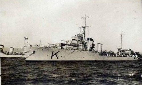 Turkish_destroyer_Kocatepe.jpg