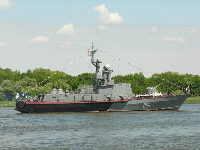 MAK-160_boat.jpg