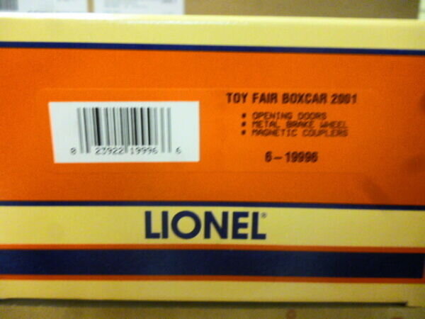 LIONEL 6-19996 TOY FAIR BOXCAR 2001 NEW IN BOX- S24 - sterradio.nl