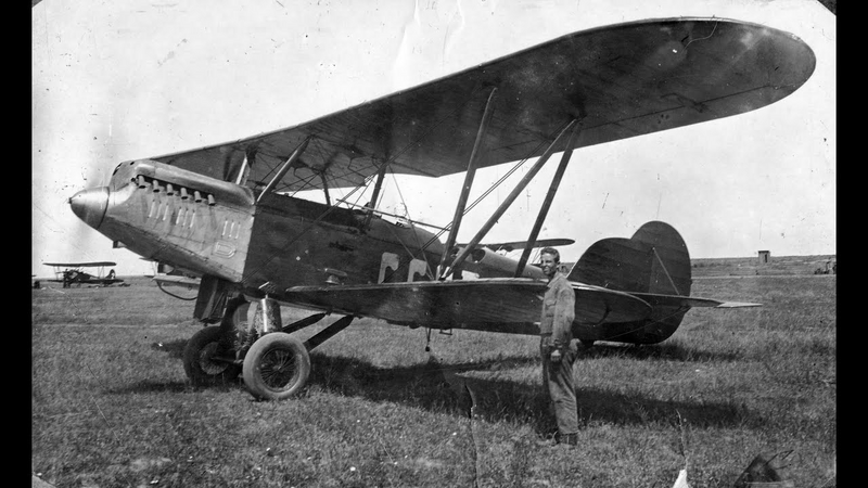 Перспективный ЗАМо-носец - многоцелевой самолет Р-5, основная "рабочая лошадка" ВВС РККА начала 30-ых.