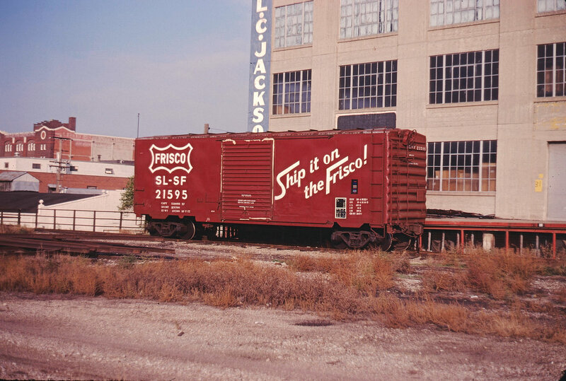 SLSF 21595 40-Foot Box Car Wichita, KS 1977 | Fresh paint on… | Flickr