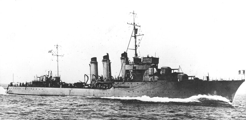 French_destroyer_Siroco_underway_c1927.j