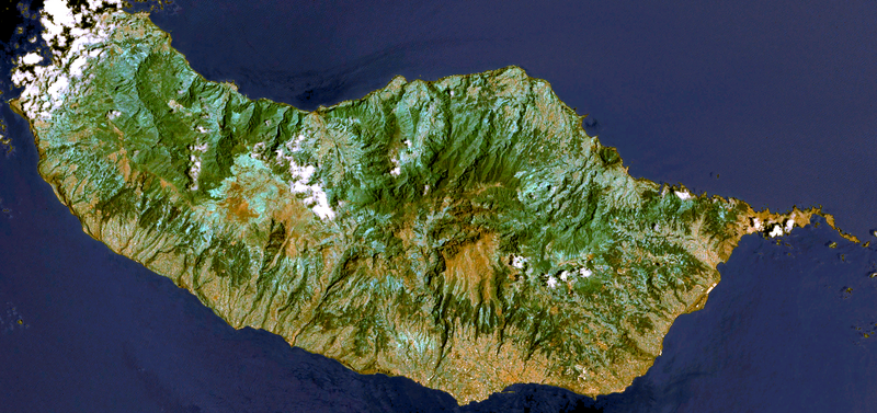 1920px-Madeira_Satellite.png