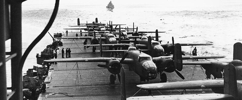 b-25_on_the_deck_of_uss_hornet_during_do